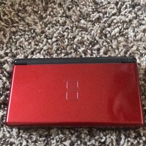 Crimson/Black DS Lite